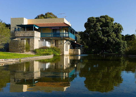 The Kumara Meditation Centre - Australia Private Schools 0