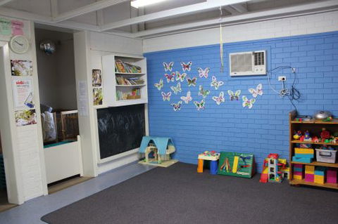 New School Of Arts Neighbourhood House Inc. Neighbourhood Centre, Childcare & OOSH Services - Australia Private Schools 1