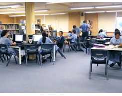 Richard Johnson Anglican School - Oakhurst Campus - Australia Private Schools 4