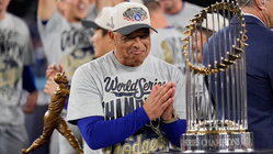 Dave Roberts calls criticism of Dodgers' spending 'lazy,' says rivals should 'look in the mirror' Australia Private Schools