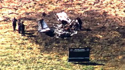 Deadly crash kills two as plane plunges into 'ball of flames' near suburban golf course Australia Private Schools